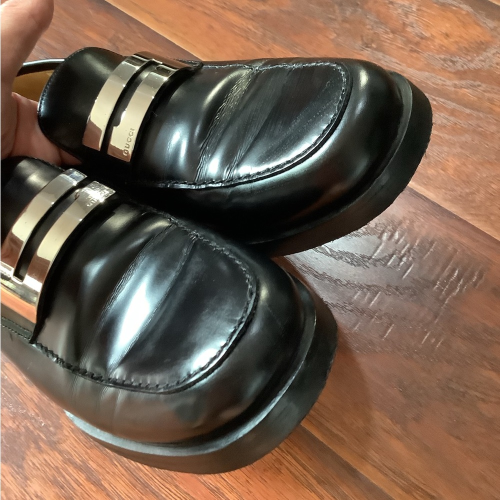 Authentic GUCCI leather loafers 🖤🤍🖤 - Picture 5 of 16